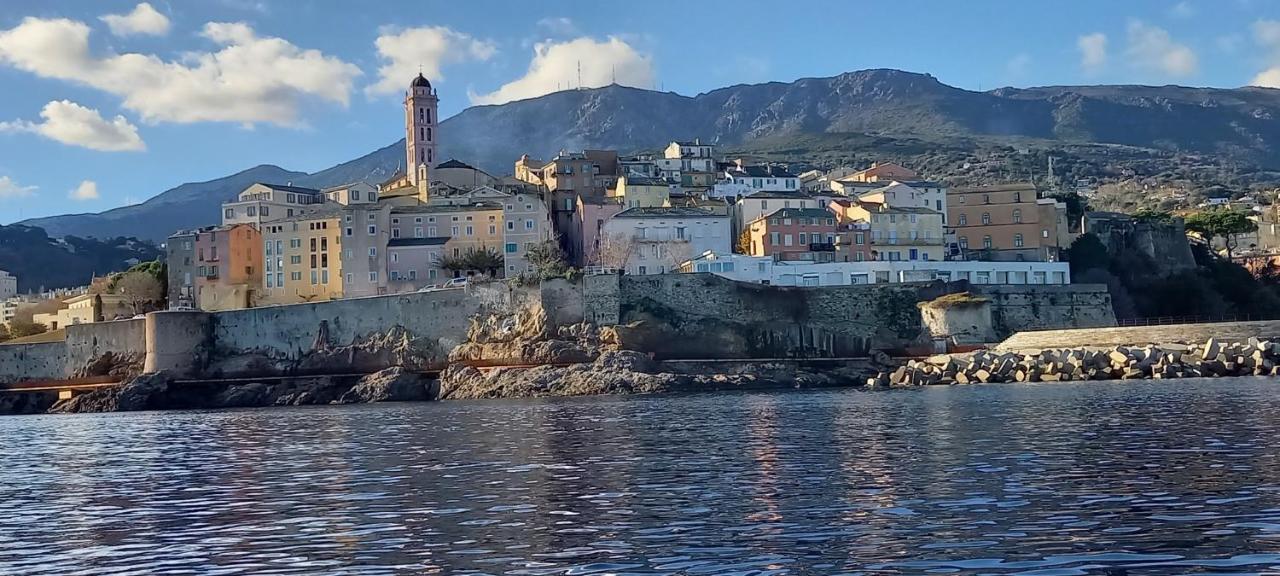 Appartement Casadilonda - Casadibastia - Vue Mer Citadelle Buitenkant foto
